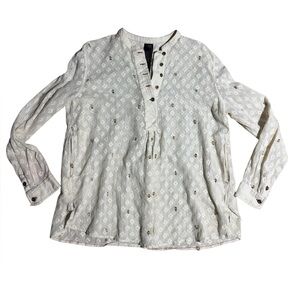 Free People New Romantics Lace Boho Long Sleeve Top Size Medium Cream Ivory Oat